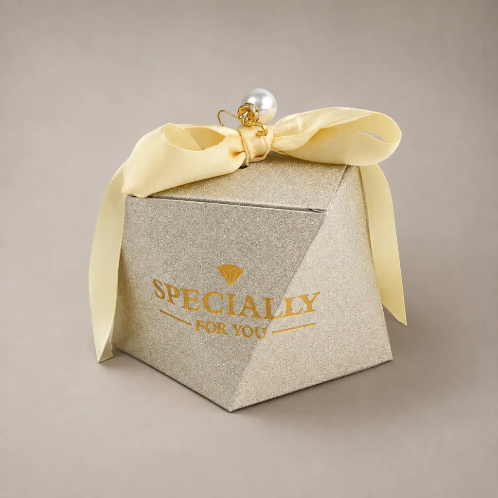 Geometric Faceted Origami Favor Gift Box — image 1 of 4