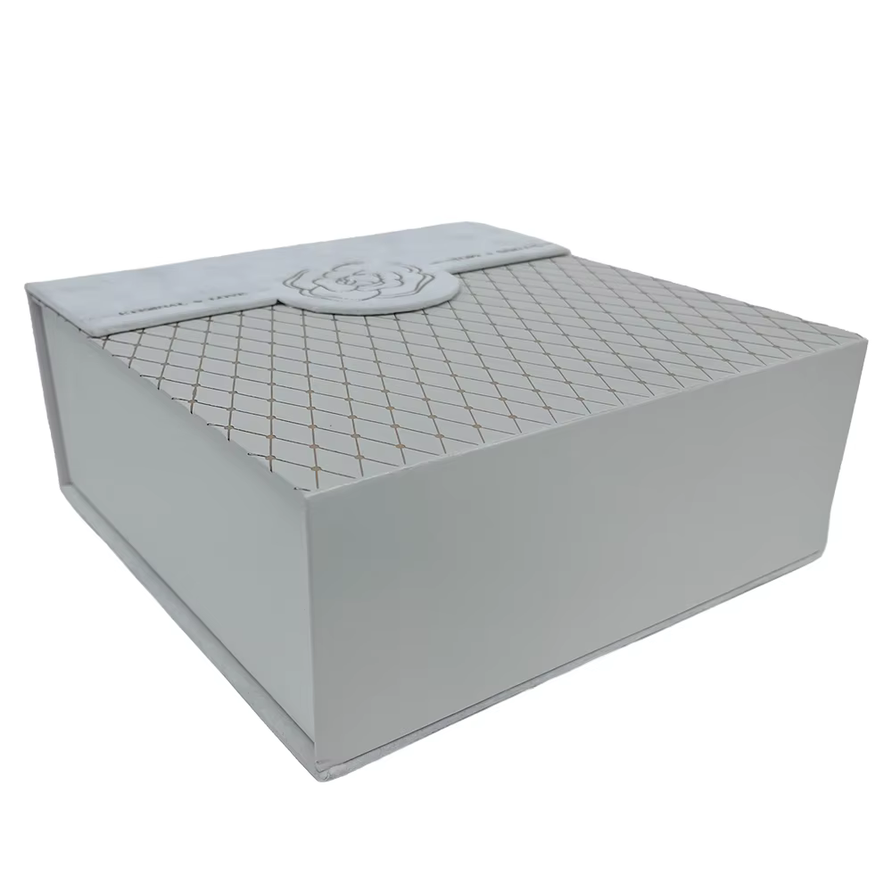 Magnetic Flip-Lid Perfume Gift Box — image 1 of 7